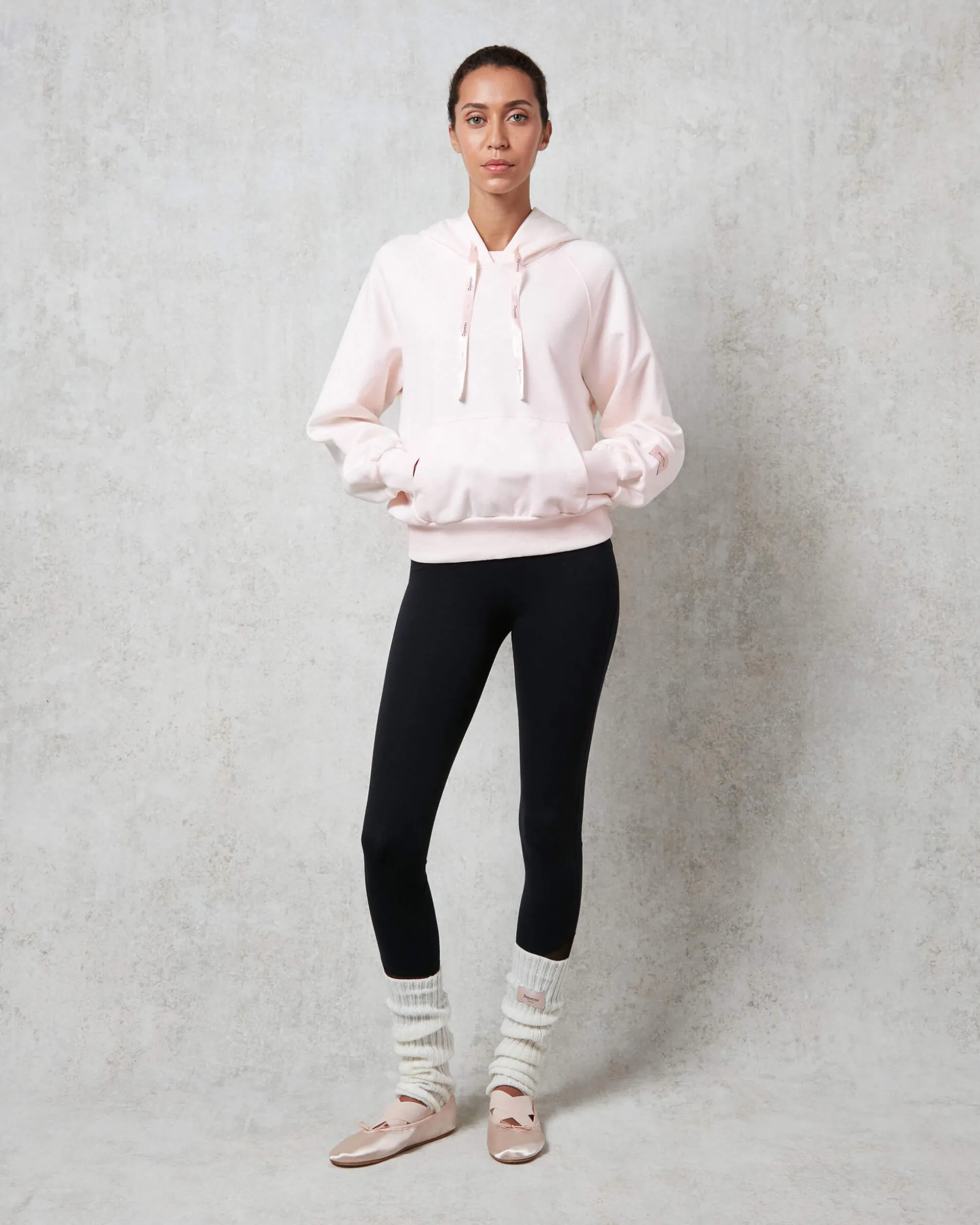 Sweatshirt capuche en tulle